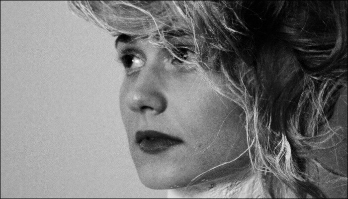 To Athena hat mit Wrong die dritte Single vorab veröffentlicht