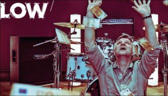 Singer Songwriter Frank Bülow veröffentlicht als BUELOW das Album Von Pop-Poeten & Moneten